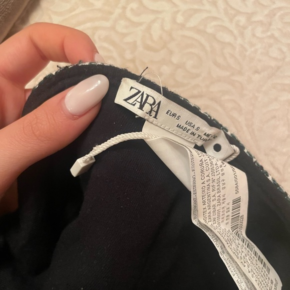 Zara Green Tweed Crop Top - Picture 2 of 3